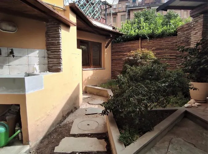 Апартаменты Careggi Garden